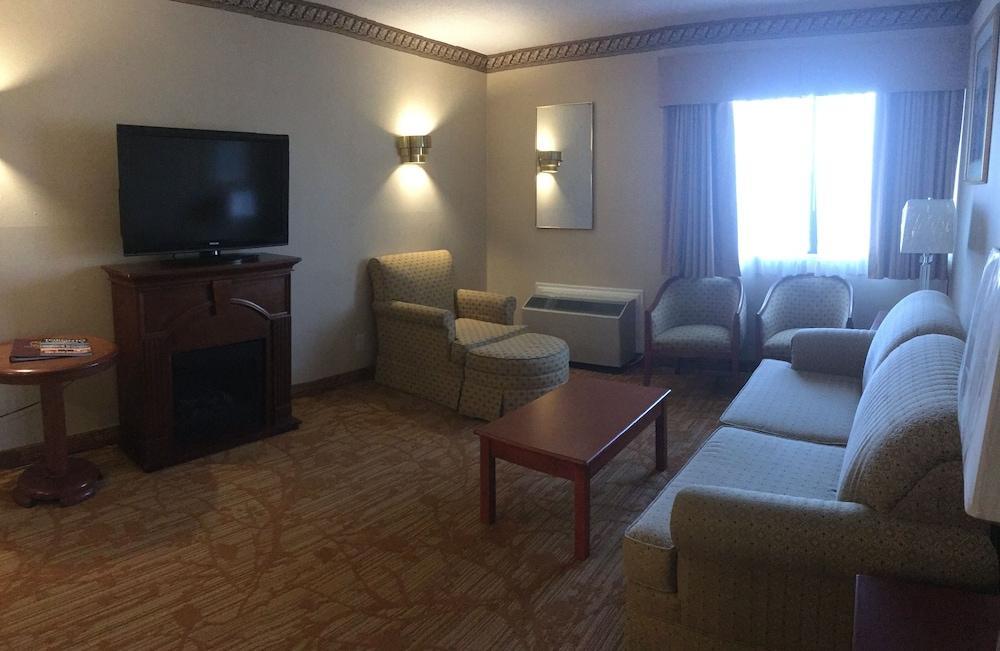Comfort Inn Meadowvale Mississauga Exterior photo