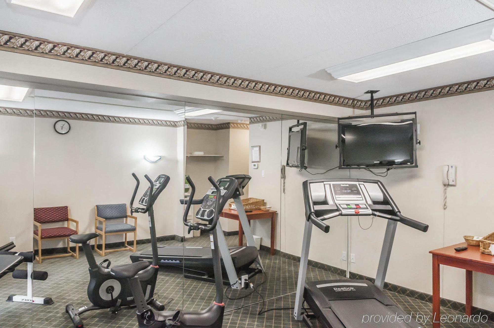 Comfort Inn Meadowvale Mississauga Exterior photo