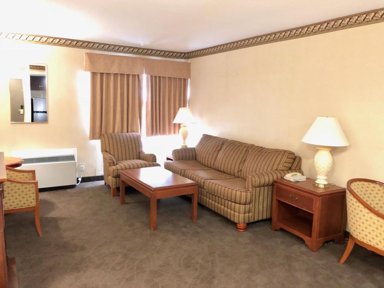 Comfort Inn Meadowvale Mississauga Exterior photo